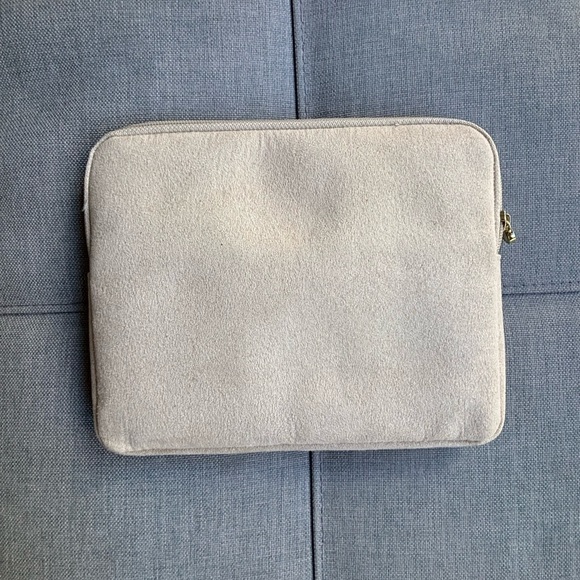 BVLGARI Pouch with Omnia Body Lotion/Face Emulsion/Lip Balm Travel Set - Picture 7 of 9